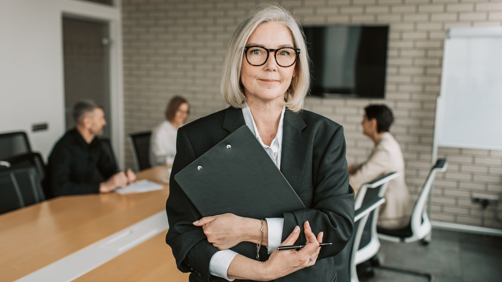 The Career Pause No One Plans For: Why Financial Agreements Matter for women taking a career break for motherhood